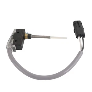 Clutch Switch Compatible with 1987-2007 Peterbilt 378 1986-2007 Peterbilt 379... - Picture 1 of 7