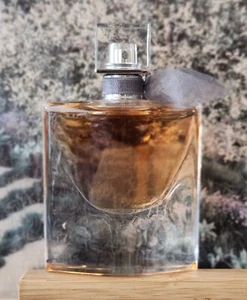 La Vie Est Belle L’eau de Parfum Spray by Lancome. 1.7 fl oz. Full perfume spray - Picture 1 of 4