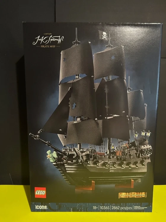 LEGO 10365 Barco Pirata Perla Negra Capitán Jack Sparrow en mano envío el mismo día Foto 1 de 2