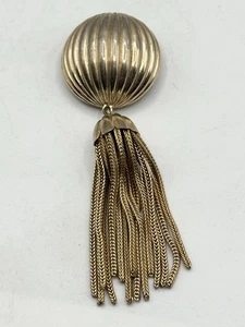 Fermaglio pelliccia nappa catena oro vintage - Foto 1 di 5