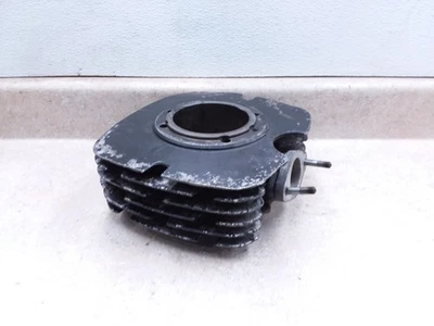 Cilindro de motor Bultaco 360 Pursang MK7 M-121 dañado 1974 de colección ANS-B240 Foto 1 de 4