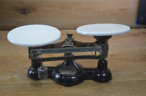 Antike Ohaus Waage Doppelträger Gusseisen + Stahl Milchglas Pfannen 2 Kilo - Bild 1 von 18