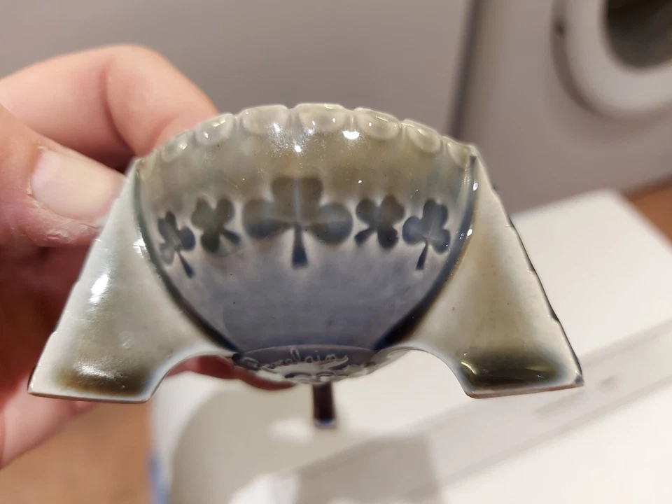 Wade irisches Porzellan rund Kleeblatt-verziert 3-beinig Topf Schale Kessel - Bild 1 von 1