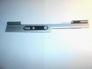 Dell Latitude D600 Steckdosenleiste/Scharnierabdeckung 1. Klasse Porto - Bild 1 von 2
