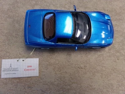 FRANKLIN MINT 1/24 1999 CHEVROLET CORVETTE C5 HARDTOP COUPE NEW WITH BOX - Image 1 of 4