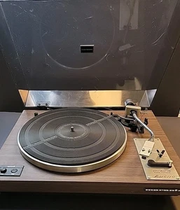 Vintage Marantz 6110 Turntable Spins But UNTESTED, See pics As is. - Picture 1 of 20