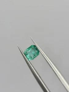 Natural Emerald  - Picture 1 of 14