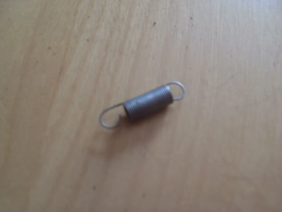 Tension Spring Fuel Tank Dolmar PS 6400 7300 7900 7310 7910 (038117050) - Image 1 of 1