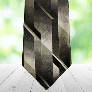 Cravatta collo MURANO 100% seta grigio e nero geometrica made in USA 58x4 potente forte - Foto 1 di 5