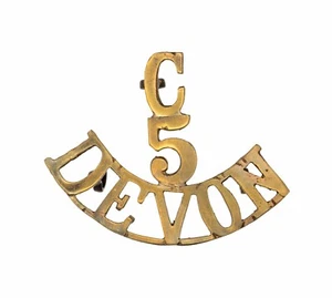 Título de hombro C.5 Devon metal latón - Imagen 1 de 1