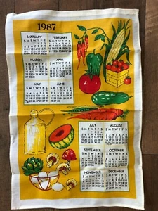 Vintage 1987 Calendar Tea Towel Kitchen Decor Unused Veggie Design NICE! - Picture 1 of 1