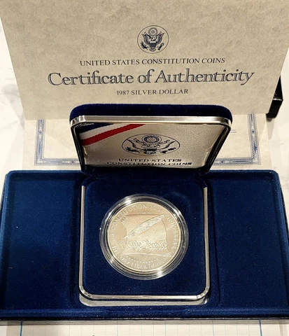 BEAUTIFUL 1987-S PROOF U.S Constitution $1 Silver Coin w/ COA & blue velvet case Cover