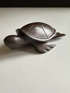 Hand Carved Iron Wood wooden Sea Turtle Sculpture Figurine 5 x 3 inches - Picture 1 of 18