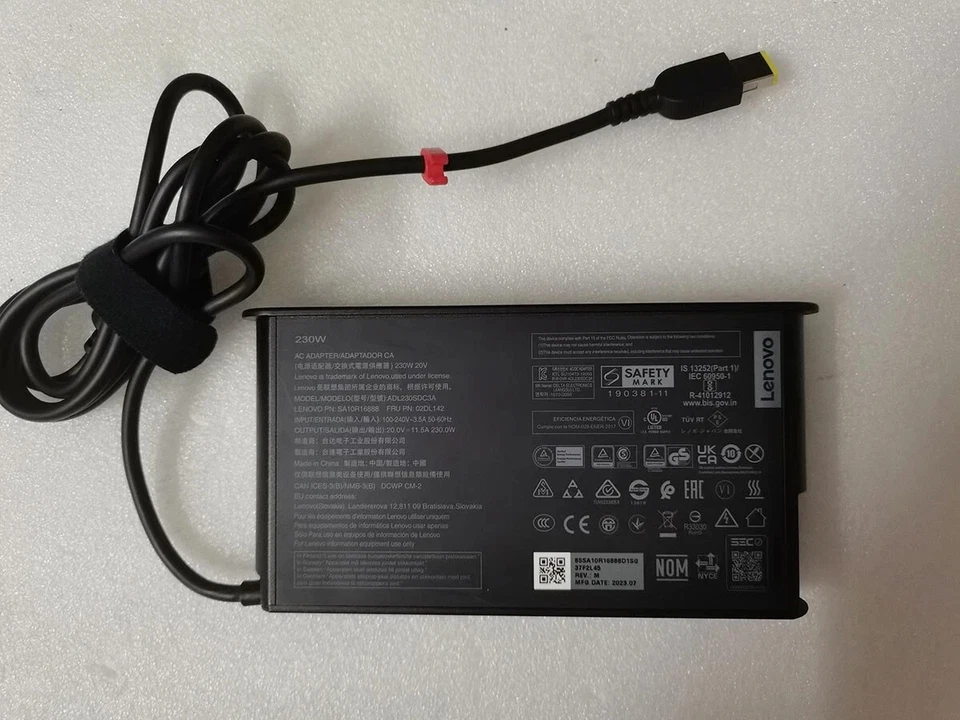 Adaptador de CA para Lenovo Legion 5 Pro 16ITH6 20V 11.5A ADL230SDC3A 100% Original 230W Foto 1 de 4