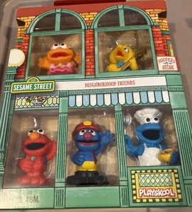 Playskool Sesamstraße Freunde Figuren Hooper’s Neighborhood Store 5er Set  - Bild 1 von 3