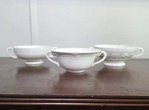 3 VTG Wedgwood Soup Bowls Mixed Cream Ware Double Handle French Cottagecore - Picture 1 of 16
