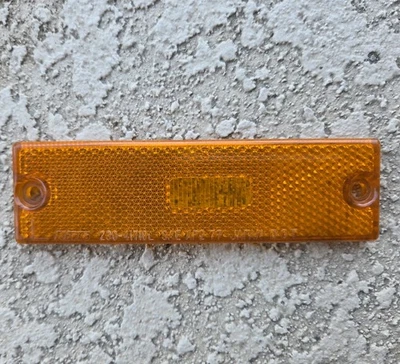 78 - 80 MAZDA RX7 RX-7 ОРИГИНАЛЬНЫЙ ПЕРЕДНИЙ ЛЕВЫЙ БОКОВОЙ МАРКЕР СВЕТ ОБЪЕКТИВ - Изображение 1 из 4