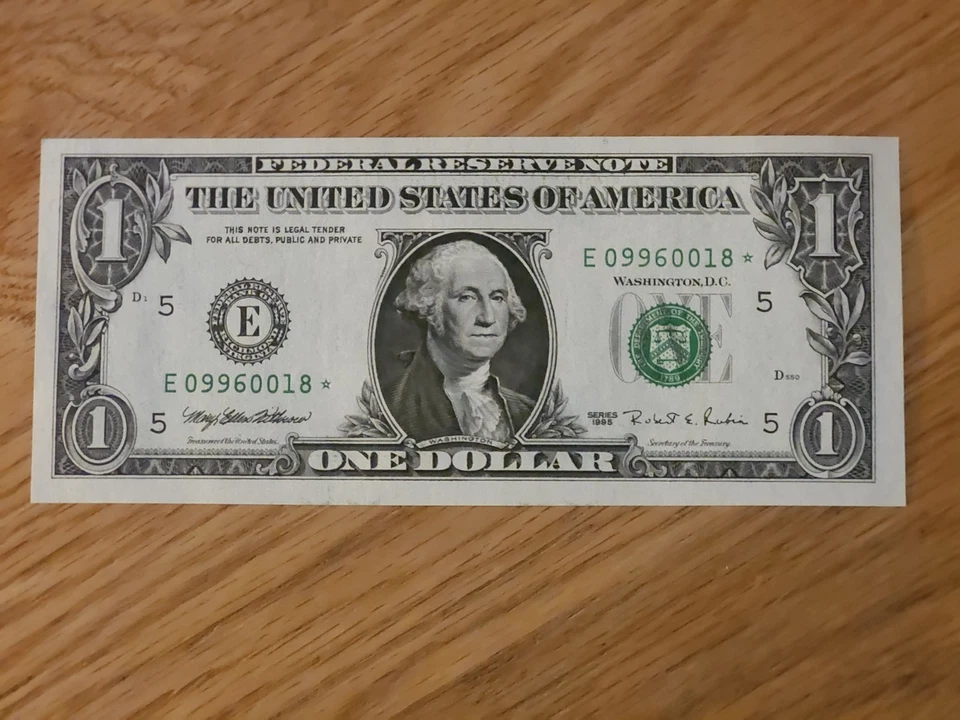 1995 $1 "STAR NOTE" RICHMOND DISTRICT UNC/GEM E09960018* 2 OF 3 CONS SER NUM  - Image 1 of 4