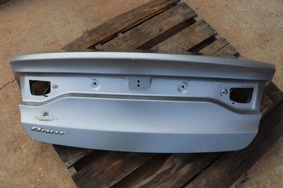 Dodge Dart 2013-2016 puerta trasera tapa maletero OEM Foto 1 de 4