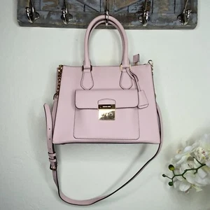MICHAEL KORS Bridgette Medium Saffiano Leather Tote Bag in Blossom - Picture 1 of 8