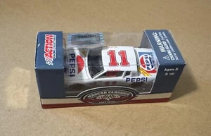 1983 Darrell Waltrip Pepsi White 2011 Classics 1:64 car - Picture 1 of 3
