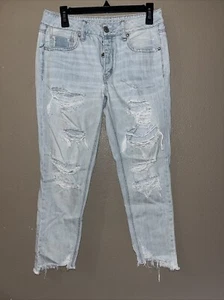 American Eagle Jeans Womens 4 Blue Tomgirl Button Fly Distressed Light Wash - Picture 1 of 9