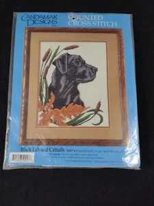 Nuevo en Paquete ~Laboratorio Negro y Colas de Gata~ Kit de Punto de Cruz Contado #50457 Diseños Candamar - Imagen 1 de 3