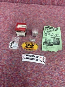 WISECO Piston Kit 222 P4 (OS) (0.40) 80CC YAMAHA 222M04800 - Picture 1 of 3