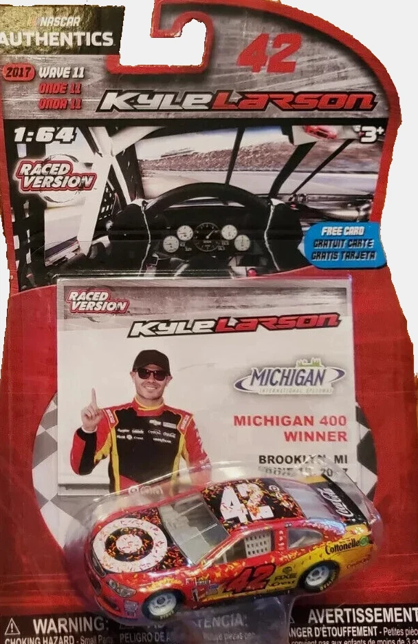 Kyle Larson 2017 Target Michigan Win Authentics Wave 11 1/64 Package Creases - Image 1 of 1