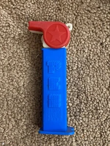 PEZ white and red whistle Made in China - Picture 1 of 9