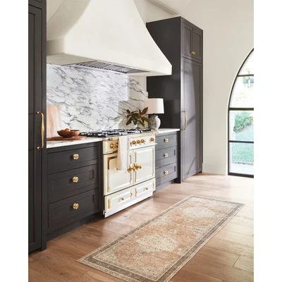 Alfombra de corredor Becki Owens Lila Medallion, 2'7" x 7'3", bronceada Foto 1 de 4