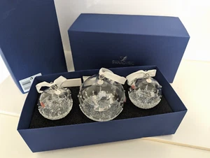 Swarovski 💎Jahresausgabe 2015 Weihnachtskugel Christmas Ball 3erSET 5136414 Neu - Picture 1 of 3