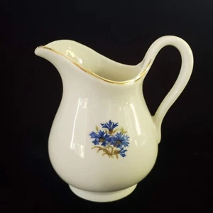 Jarra pequeña crema porcelana aciano azul 6 onzas vintage - Imagen 1 de 8
