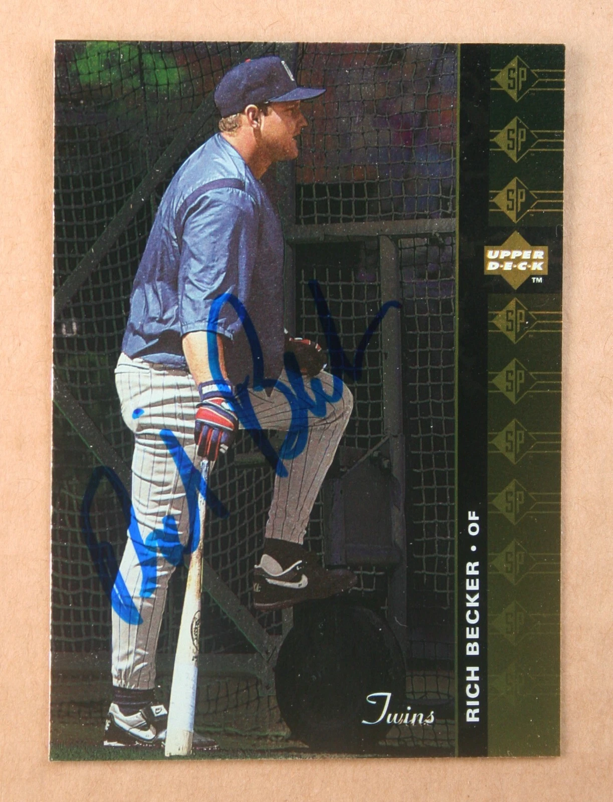 AUTOGRAPHED - Rich Becker Upper Deck #183 Minnesota Twins 1994 SP