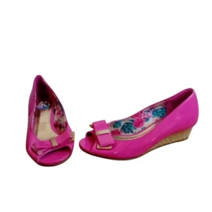 Disney Girls Liv & Maddie Pink Patent Wedge Heel Sandals Bow Party Shoes Size 13 - Picture 1 of 16
