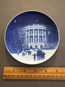 BING & GRONDAHL COBALT 1987 CHRISTMAS IN AMERICA WHITE HOUSE COLLECTOR PLATE - Picture 1 of 5