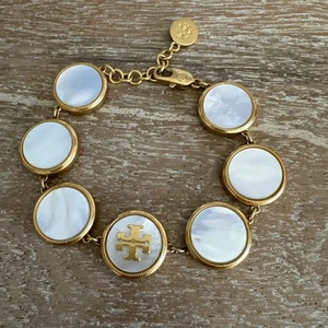 Tory Burch Gorgeous Shell White Bracelet - Picture 1 of 5