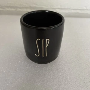 Rae Dunn SIP Sake Tasse Schwarz Artisan Collection Keramik Schnapsglas 4oz - Bild 1 von 3