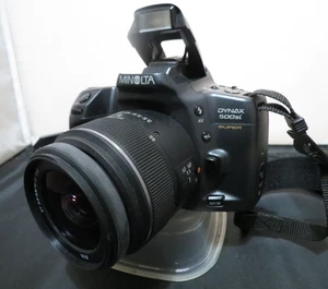 MINOLTA DYNAX 500si SUPER 35mm Film SLR Camera w/ Sony 18-55mm Zoom Lens + Case - Picture 1 of 13