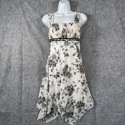 Y2K My Michelle Dress Womens 7/8 Floral Handkerchief Babydoll Fairycore Whimsy - Image 1 of 4