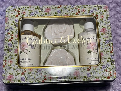CRABTREE & EVELYN SUMMER HILL GEL DE DUCHA, LOCIÓN CORPORAL Y JABÓN CONJUNTO DE REGALO DE 4 PIEZAS - NUEVO Foto 1 de 2