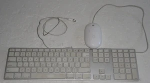 Apple A1243 Wired Keyboard and A1152 Wired Mouse Bundle - Picture 1 of 7
