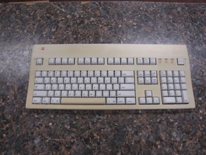 Vintage Apple Extended Keyboard II Model M3501 - Very nice condition - Afbeelding 1 van 7