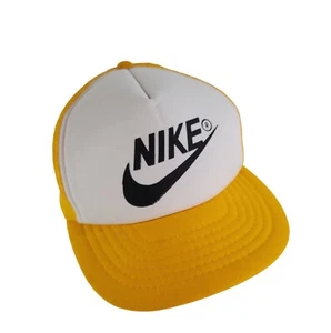 Vintage NIKE OSFA Yellow & White Mesh Snapback Trucker Hat by Yupoong READ - Picture 1 of 14