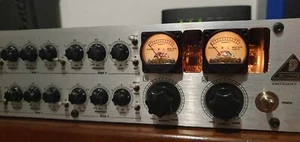 behringer T1951 Tube EQ - Picture 1 of 5