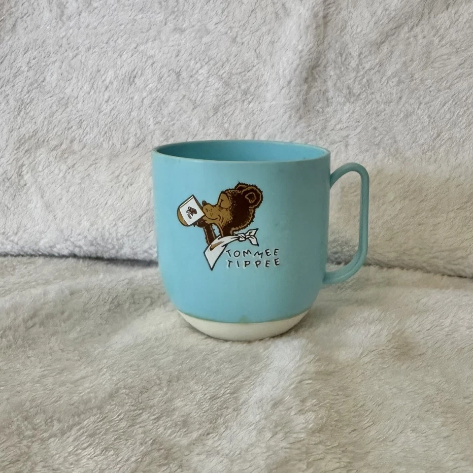 Винтажная чашка Tommee Tippee без крышки - Изображение 1 из 2
