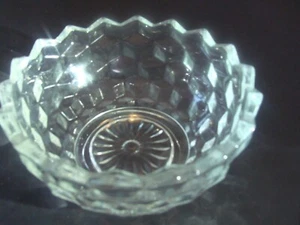 CUBO DE VIDRIO TRANSPARENTE HOMCO VINTAGE 5 1/4 "TAZÓN DIENTE DE SIERRA BORDE PEQUEÑO ASTILLADO EN BORDE - Imagen 1 de 4