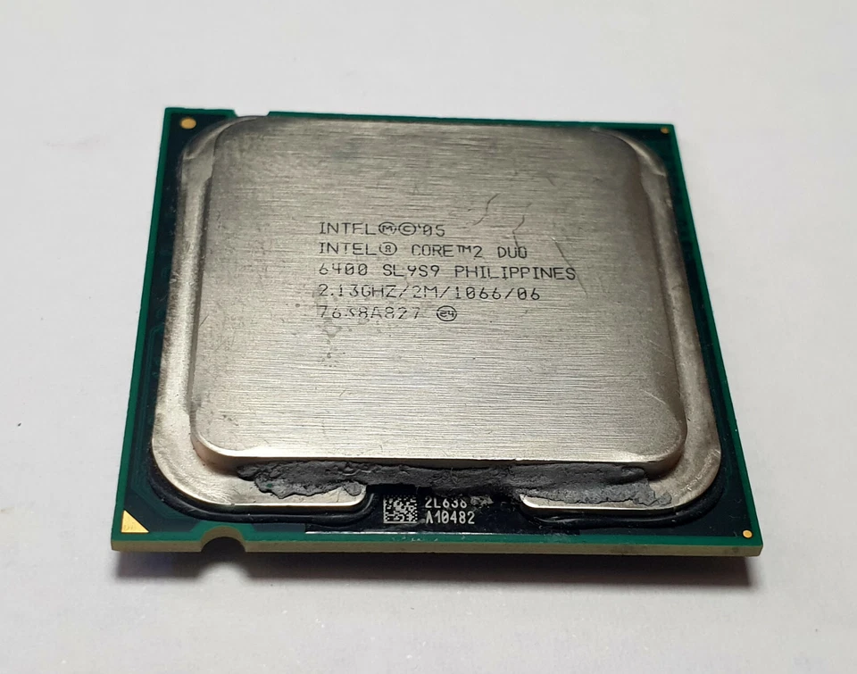 Intel Core 2 Duo E6400 2.133 GHz 2.13GHZ/2M/1066/06, SL9S9 Socket 775 - Image 1 of 1