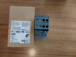 3RT2027-1AP04, Siemens, 3RT2027, 3RT20 - Foto 1 di 1