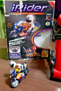 Nikko 1/26 Radiocomando Moto Irider Honda Repsol c-Ma-07 raro eccellente - Foto 1 di 4